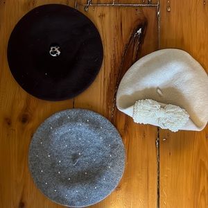Set of three wool berets